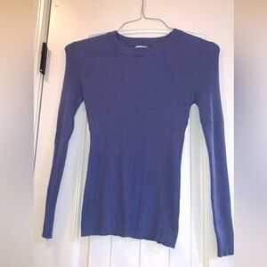 Womens blue sweater